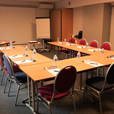 KYRIAD DIJON EST MIRANDE