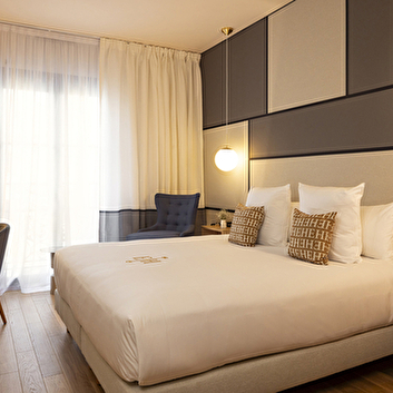 EPONA HOTEL SENS - SENS