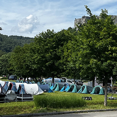 CAMPING ECOLOGIQUE LA ROCHE D'ULLY